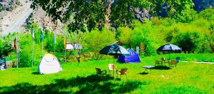 Chitral Inn Resort Zewnętrze zdjęcie