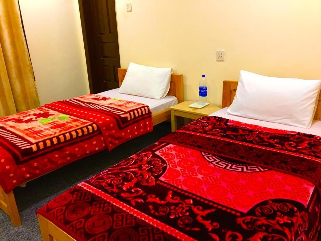 Chitral Inn Resort Zewnętrze zdjęcie