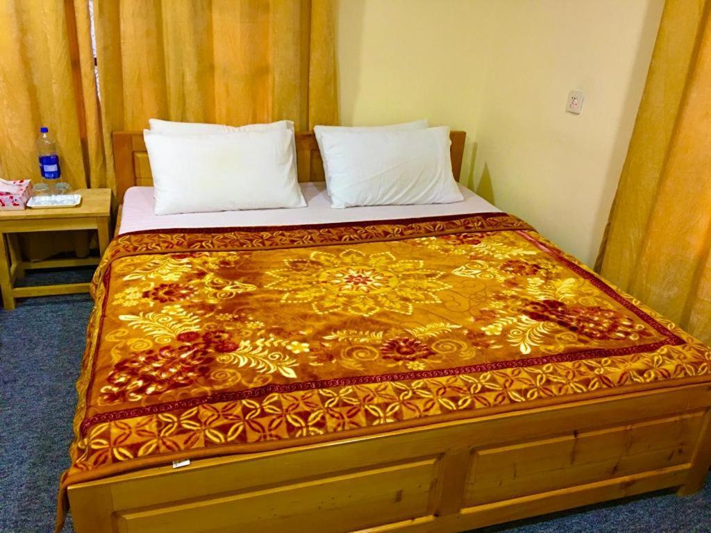 Chitral Inn Resort Zewnętrze zdjęcie